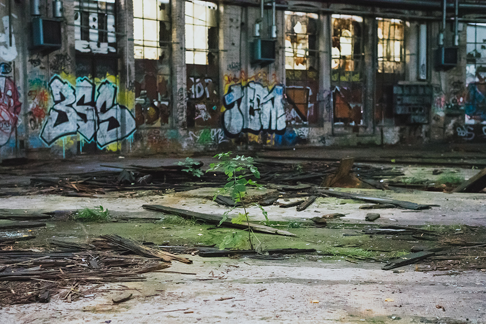 abandoned_railyard_berlin