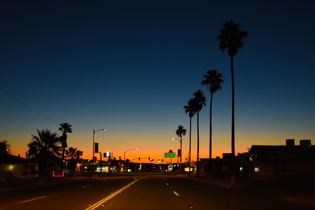 how_to_have_an_epic_weekend_at_joshua_tree_national_park_sunrise