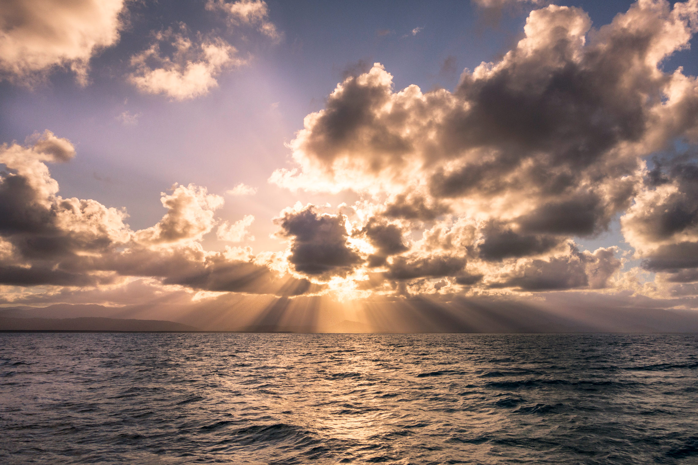 Great Barrier Reef, Sailing