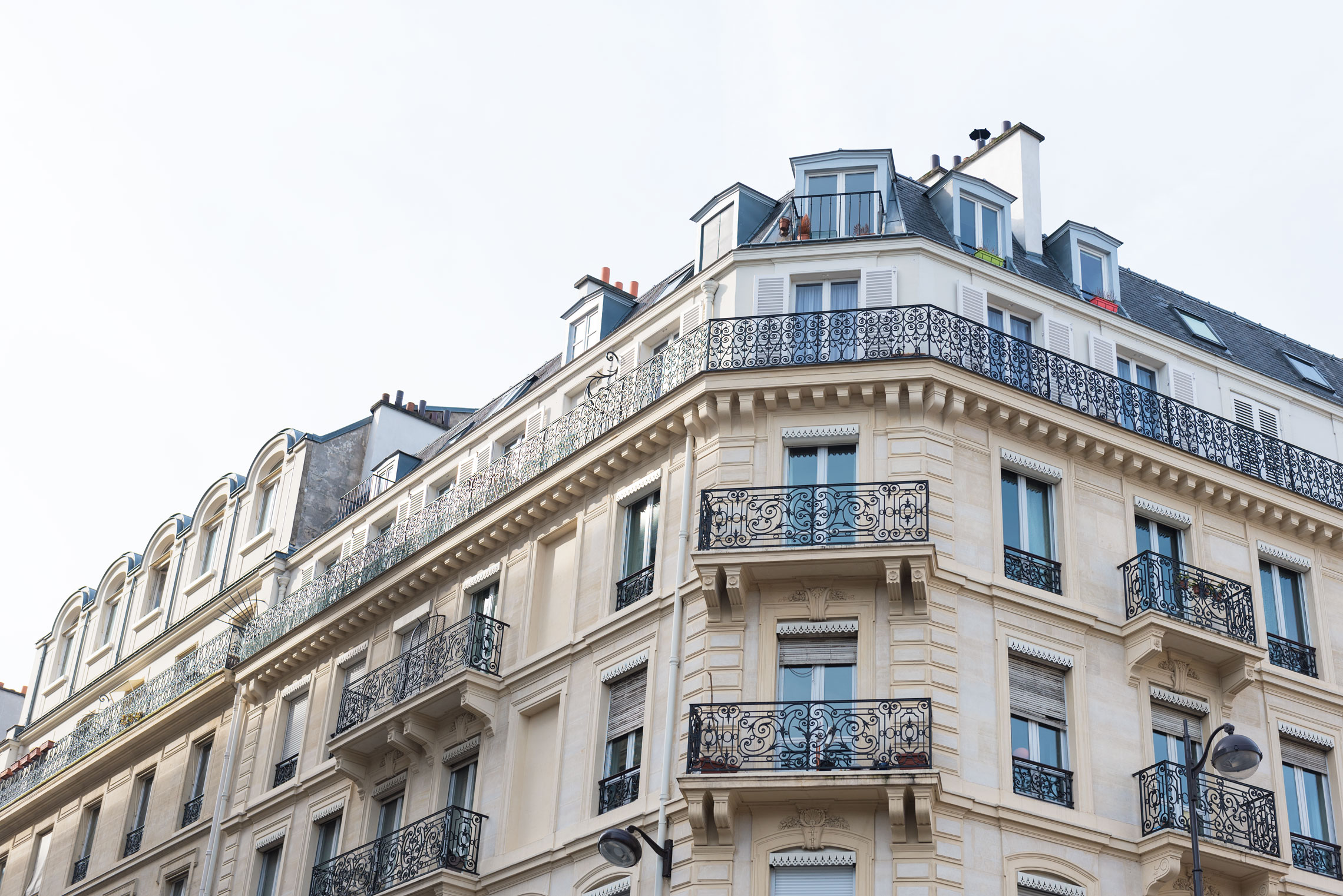 A Birthday in Paris, Rooftops